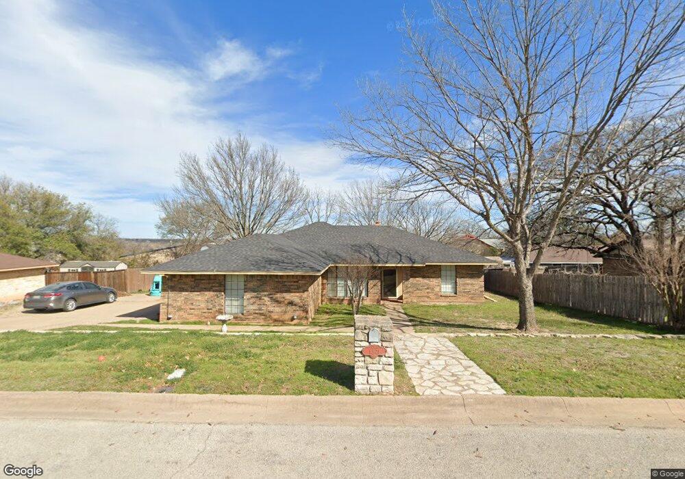 1321 Pecan Dr, Weatherford, TX 76086 - photo 1