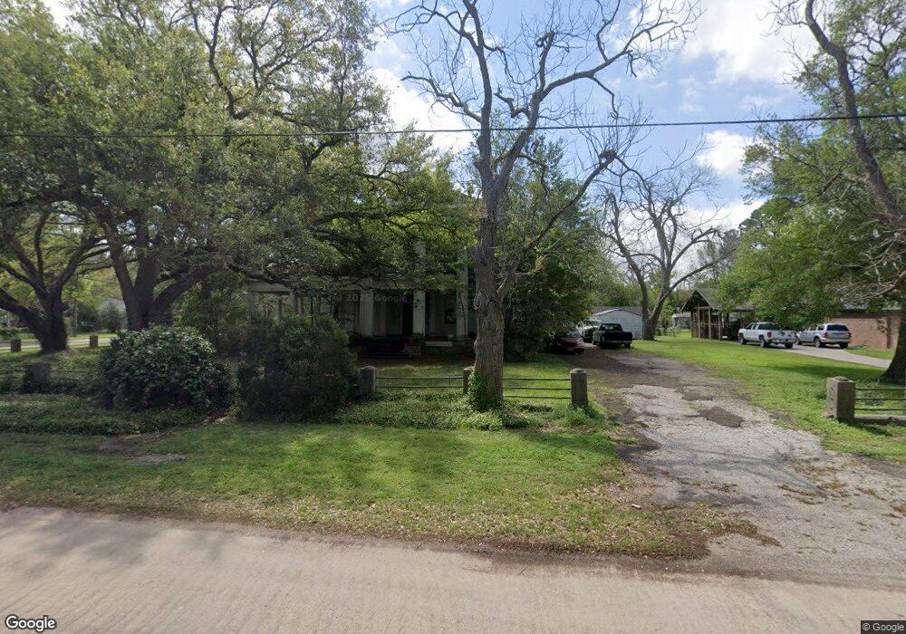 2116 Matthews St, Bay City, TX 77414 - photo 1
