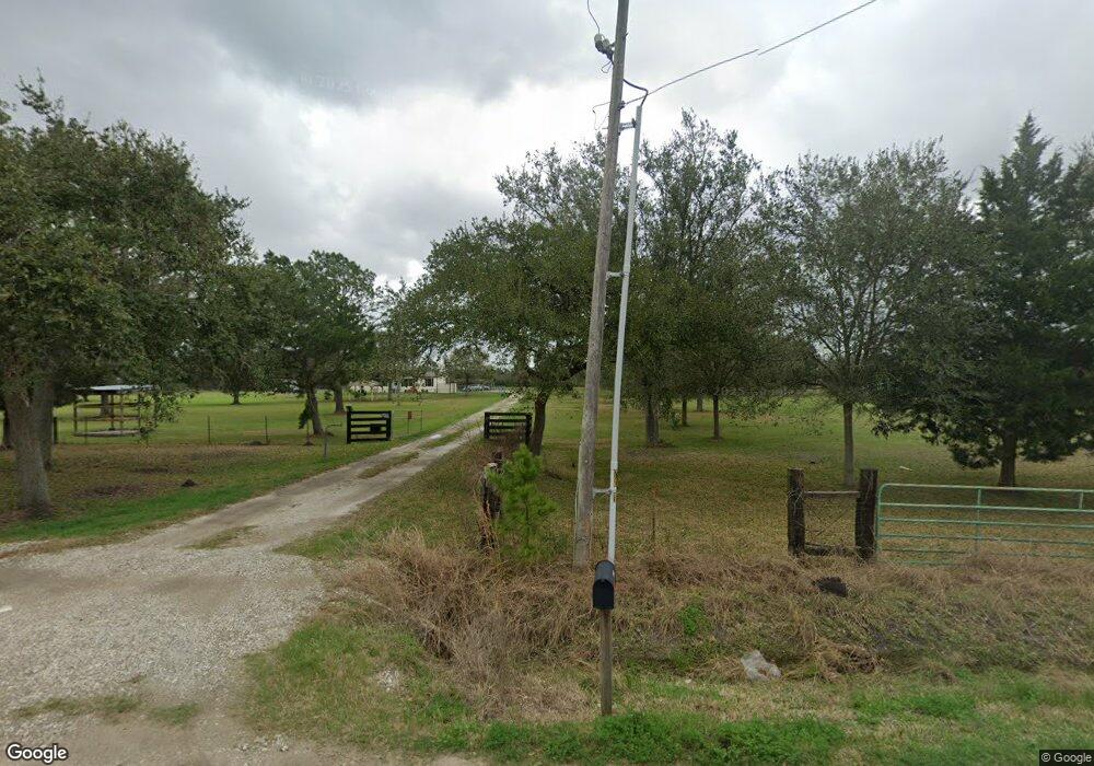 152 Mollar, Alvin, TX 77511 - photo 1