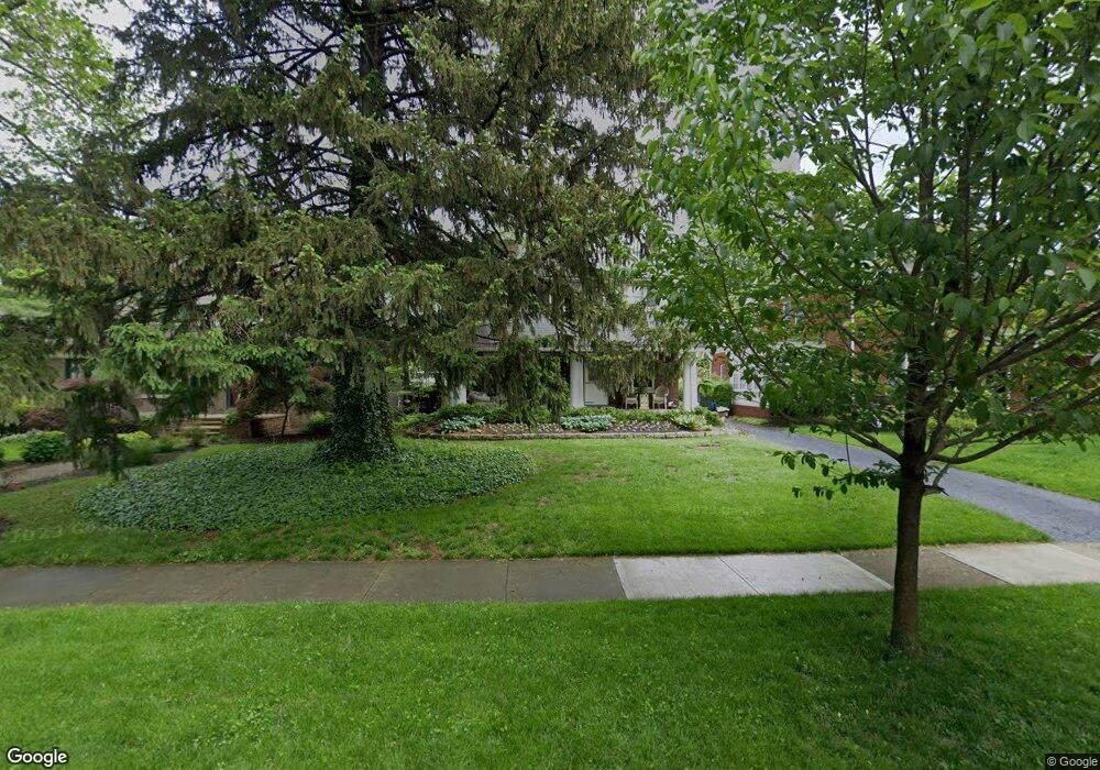 2328 Sherwood Rd, Columbus, OH 43209 - photo 1