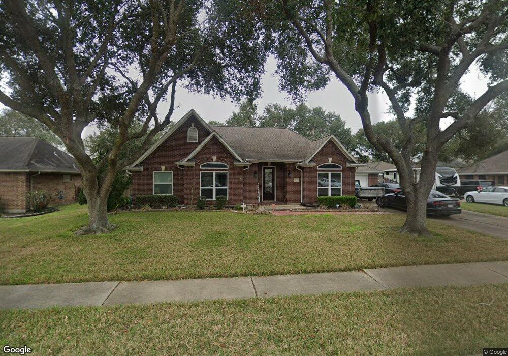 2130 Troon Dr, Alvin, TX 77511 - photo 1