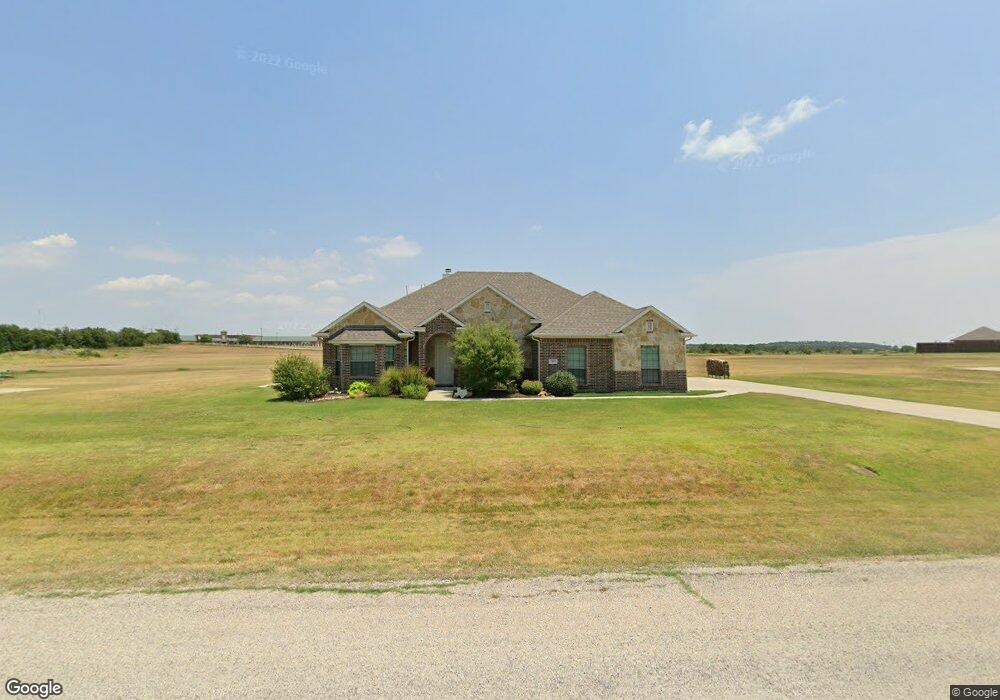 704 Stoneridge Dr, Gainesville, TX 76240 - photo 1