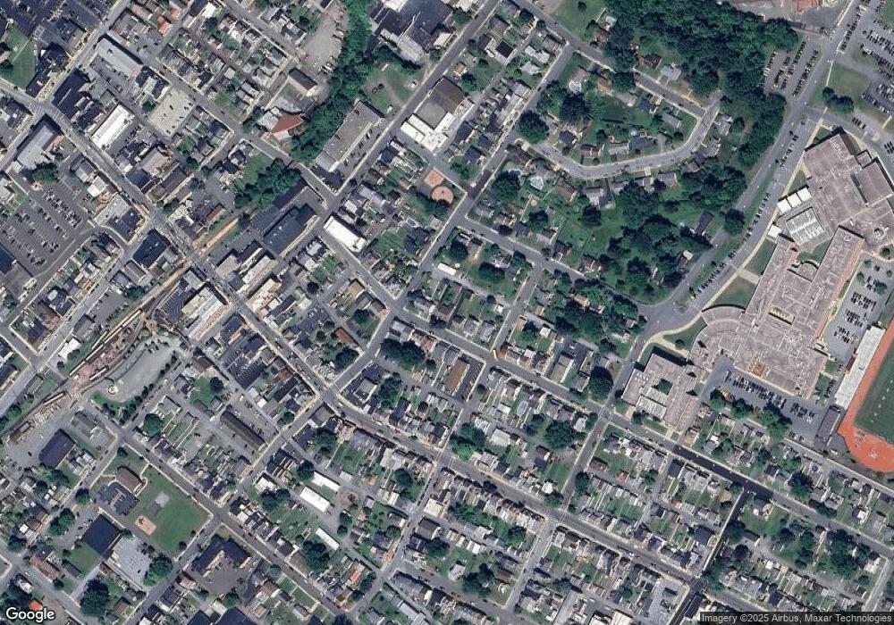 315 E 4th St, Boyertown, PA 19512 - photo 1