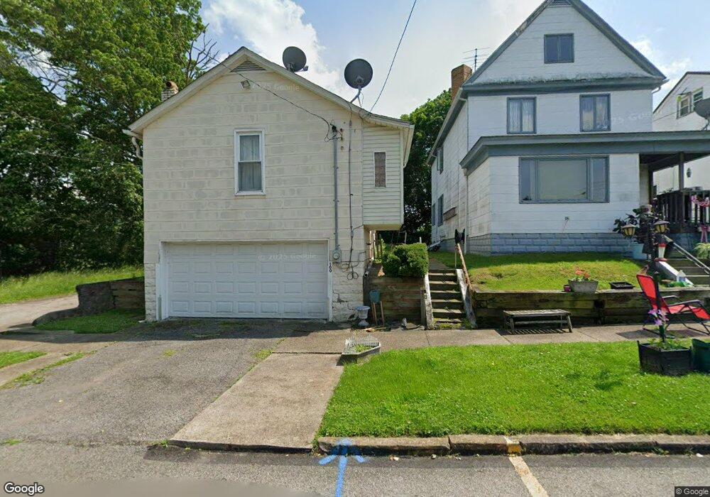 100 Franklin Ave, Vandergrift, PA 15690 - photo 1