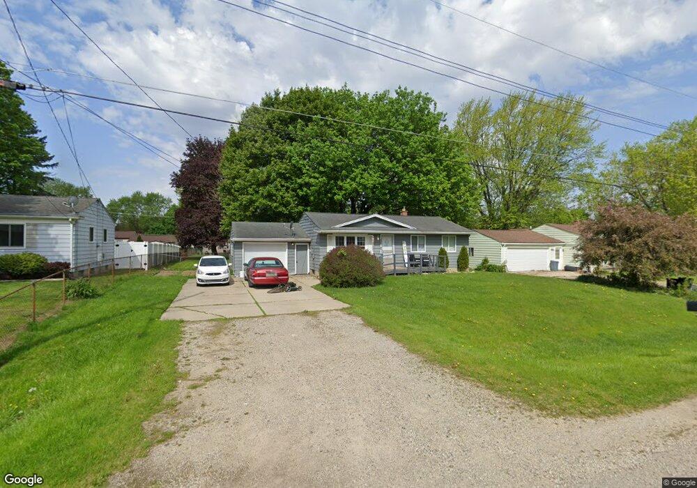 4450 Cherrytree Ln, Flint, MI 48507 - photo 1