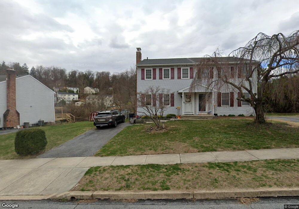 625 Leininger Ave, Mohnton, PA 19540 - photo 1