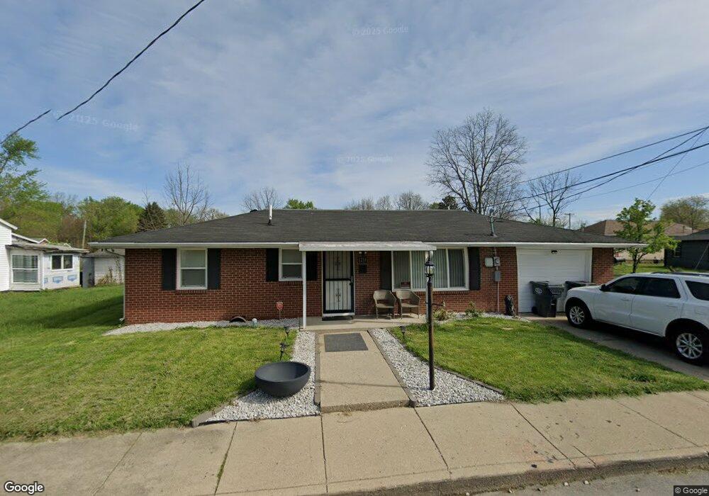 1218 W 22nd St, Anderson, IN 46016 - photo 1