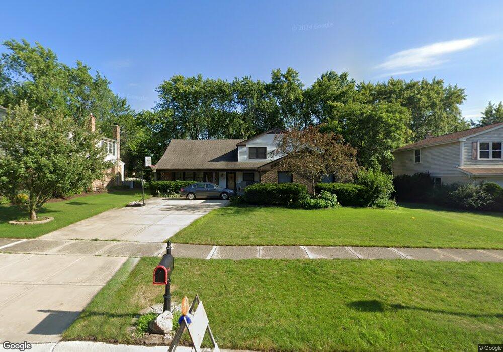 614 Pawnee Ln unit 2, Naperville, IL 60563 - photo 1