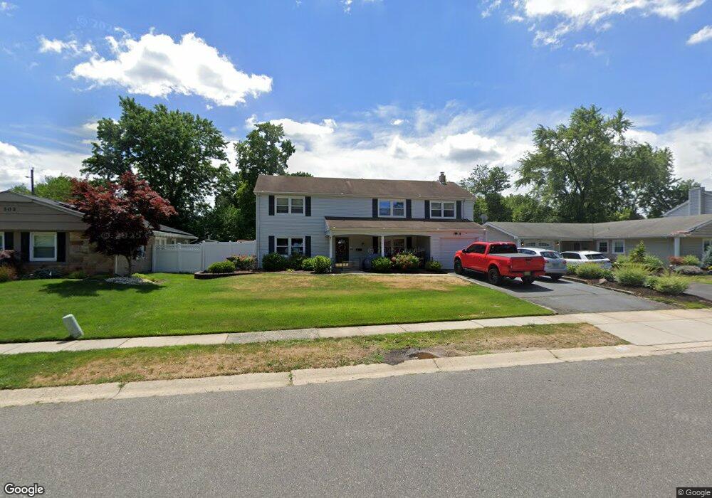 98 Cambridge Dr, Matawan, NJ 07747 - photo 1
