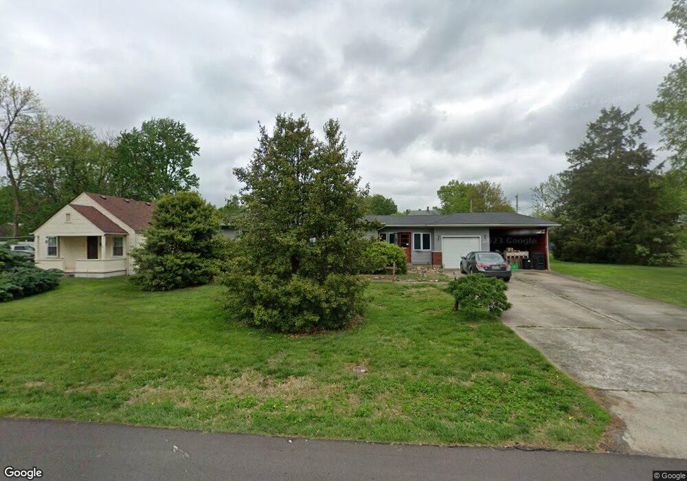 1728 Twin Oaks Dr, New Albany, IN 47150 - photo 1