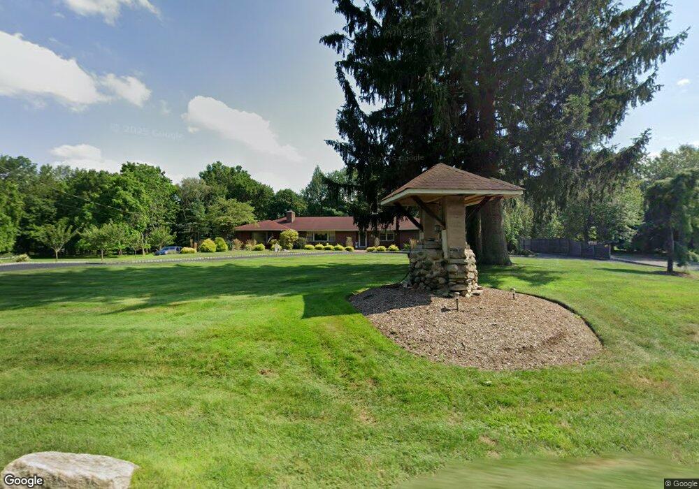 96 Masonicus Rd, Mahwah, NJ 07430 - photo 1