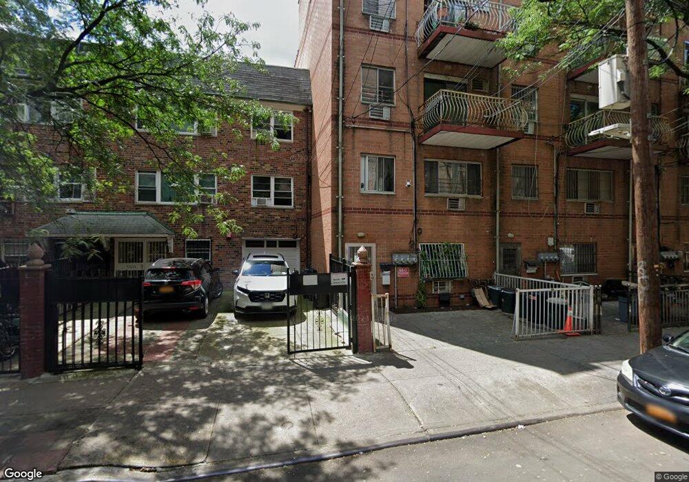 4208 Elbertson St, Elmhurst, NY 11373 - photo 1