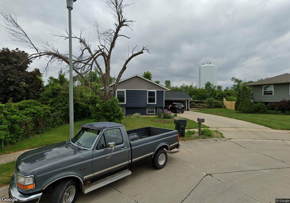 4505 Martin Ct NW, Cedar Rapids, IA 52405 - photo 1