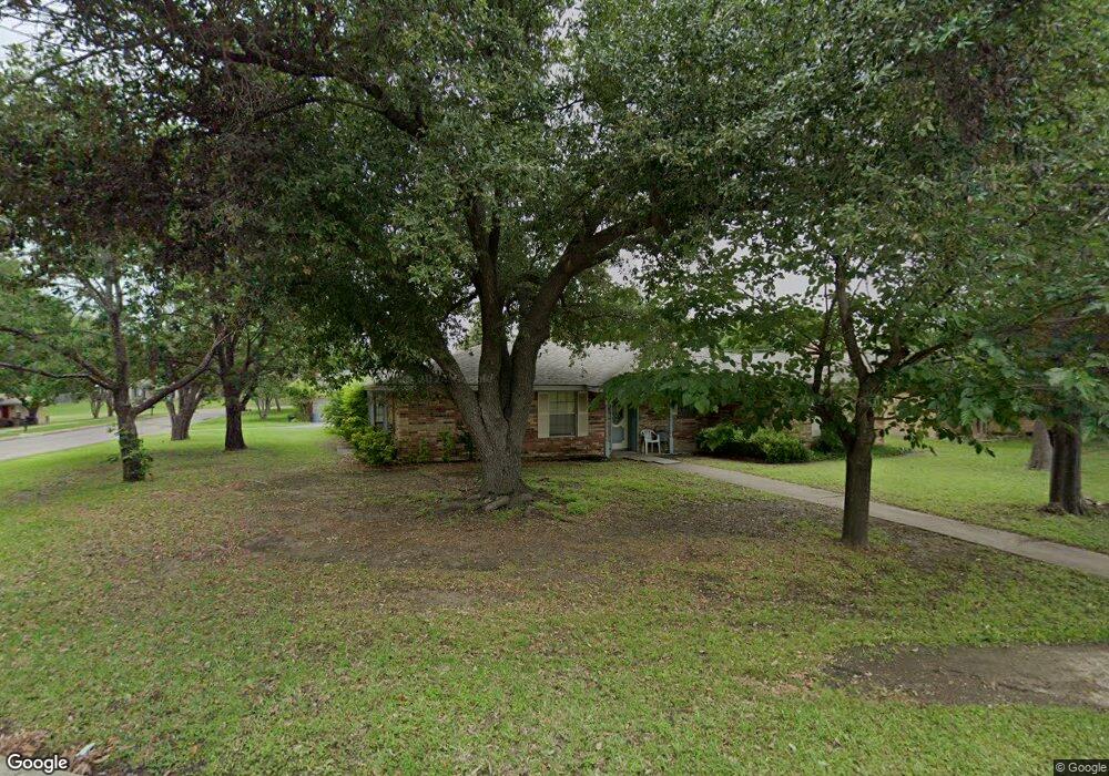 301 Briarwood Dr, Wylie, TX 75098 - photo 1
