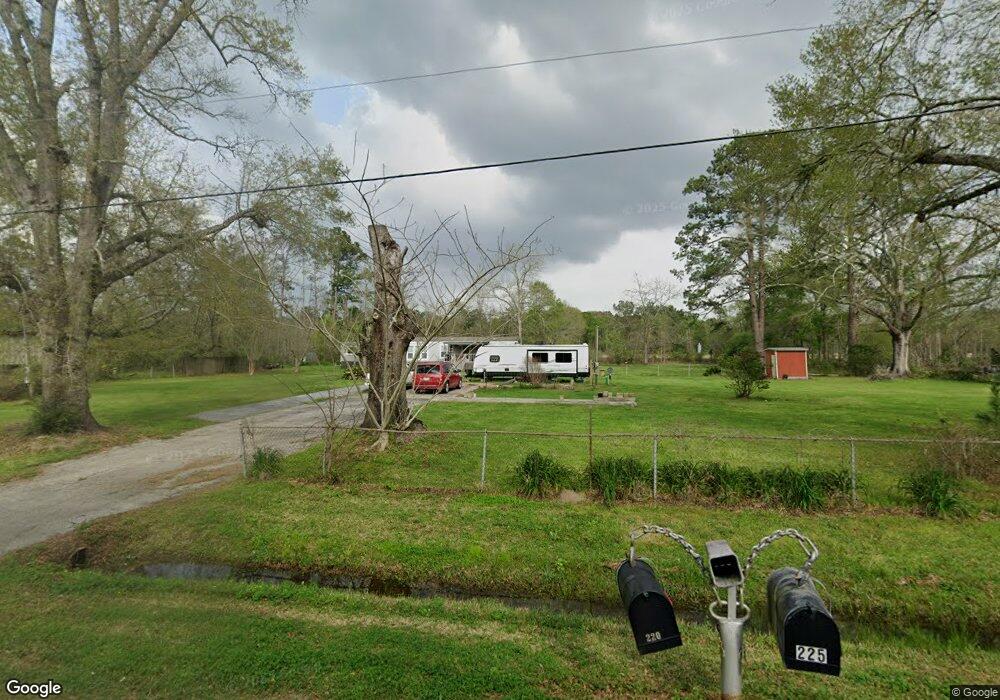 220 Lost Lake Ln, Vidor, TX 77662 - photo 1