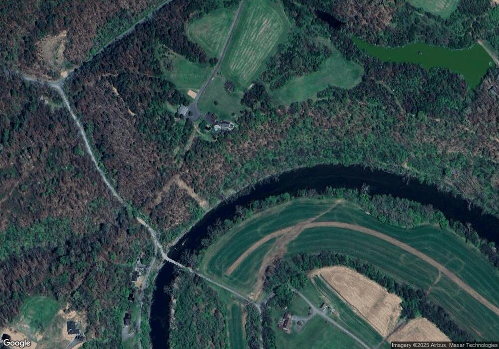 211 Ridgeley Rd, Woodstock, VA 22664 - photo 1