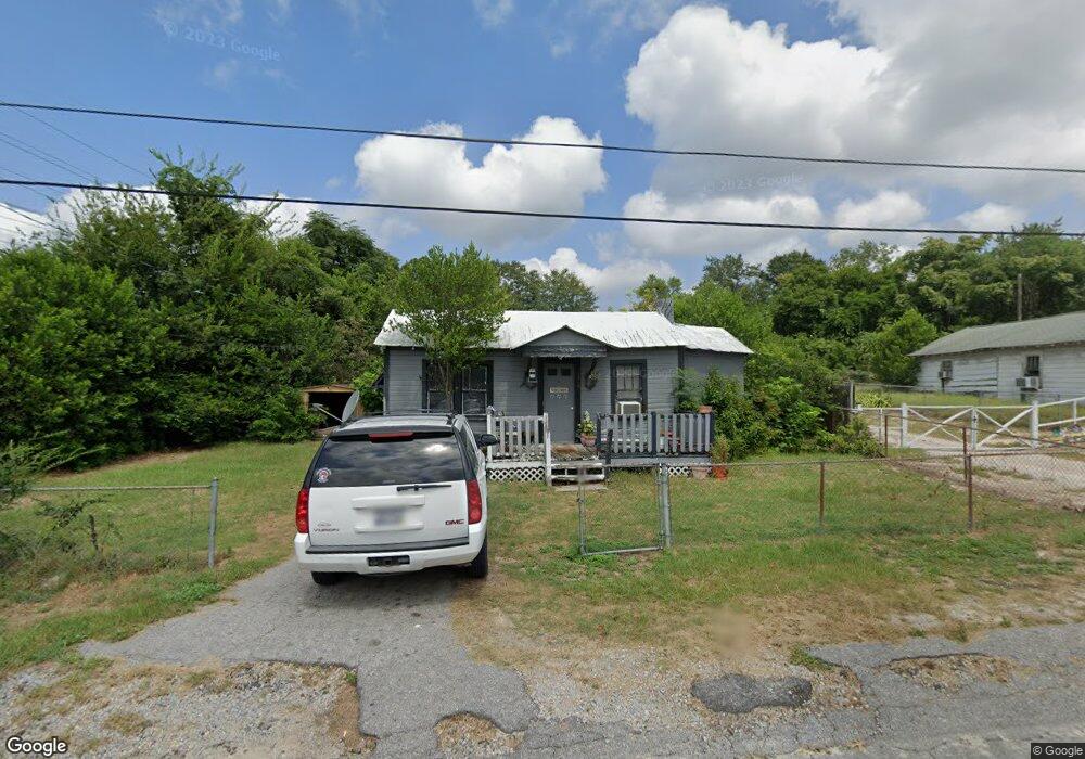 1912 Crapps Ave, West Columbia, SC 29169 - photo 1