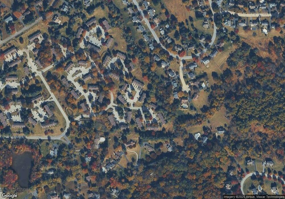 4002 Fox Pointe Ct unit 4002, Glen Mills, PA 19342 - photo 1