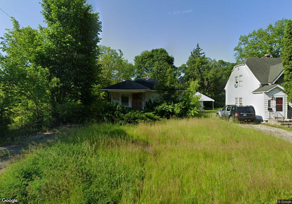 2513 Clement St, Flint, MI 48504 - photo 1