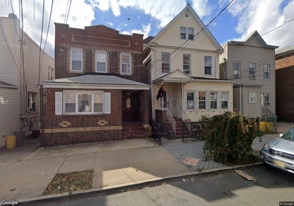 400 Walker St, Fairview, NJ 07022 - photo 1