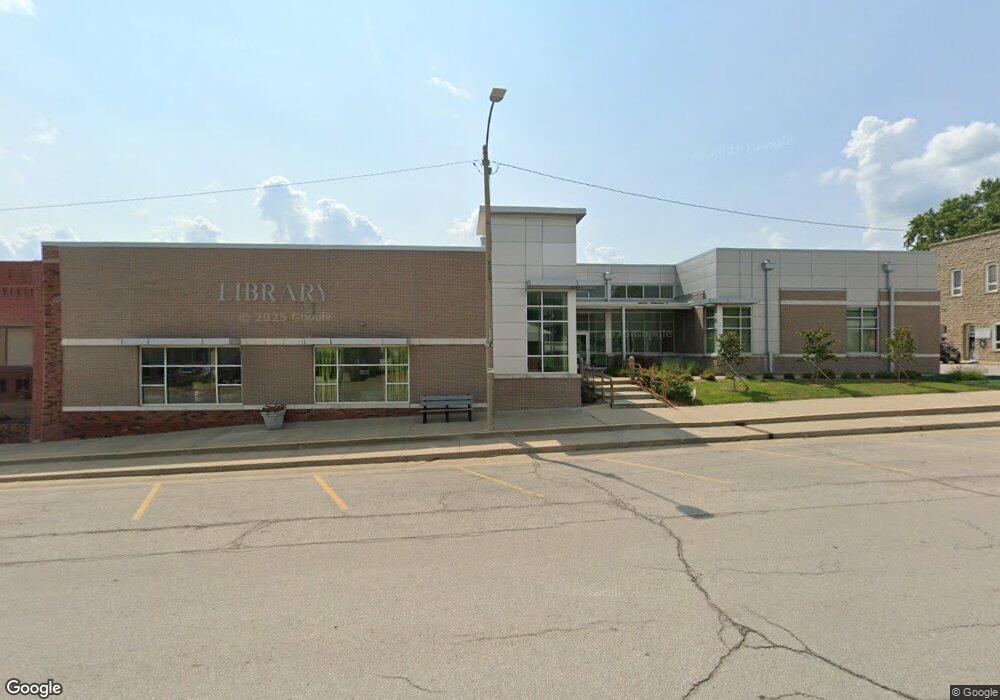 321 Maple St, Overbrook, KS 66524 - photo 1