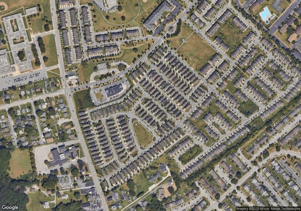 716 Macdill Rd, Middle River, MD 21220 - photo 1