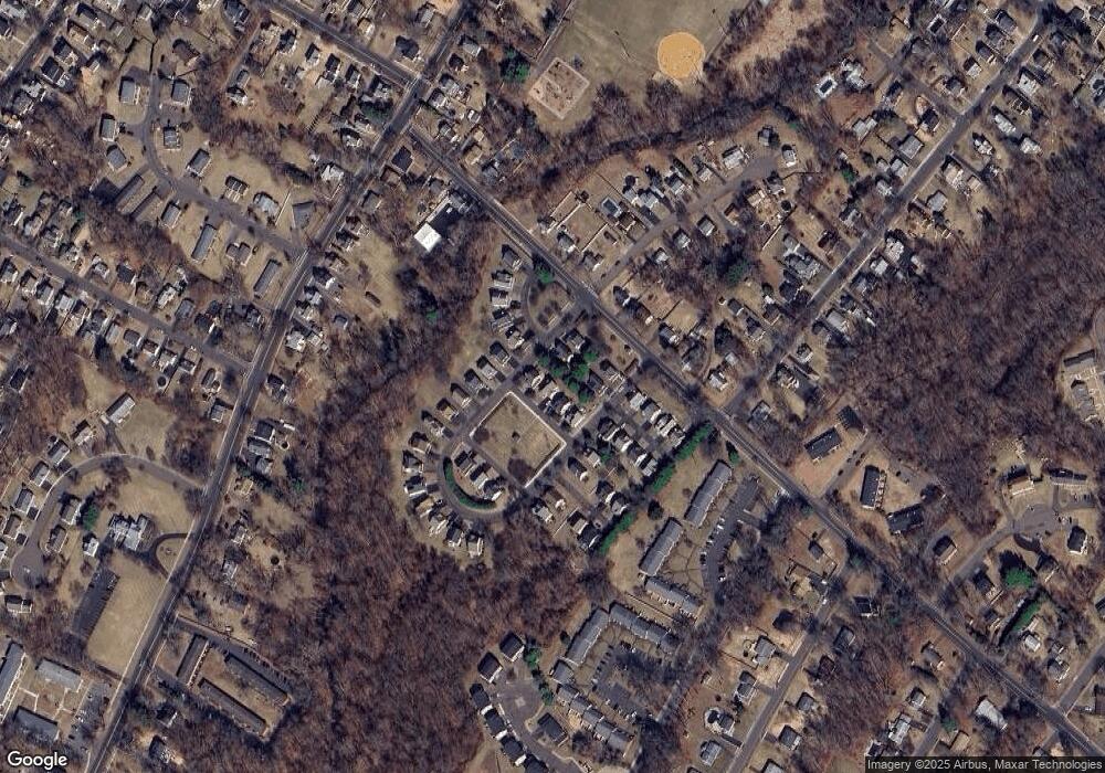 8 Old Village Cir unit 8, Wallingford, CT 06492 - photo 1