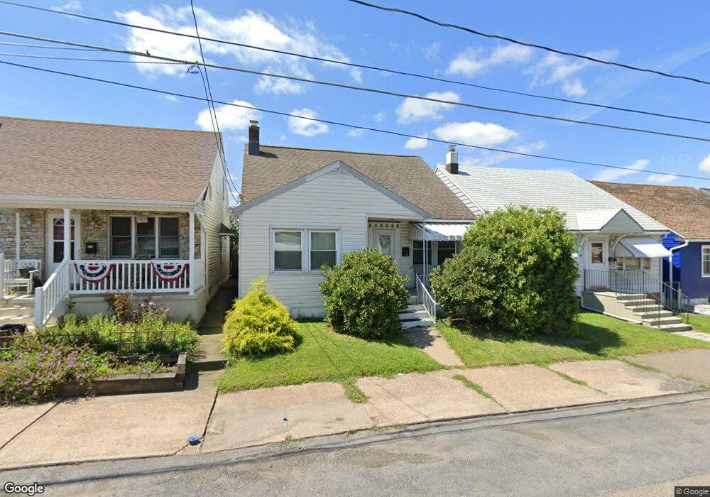 826 Grant St, Hazleton, PA 18201 - photo 1