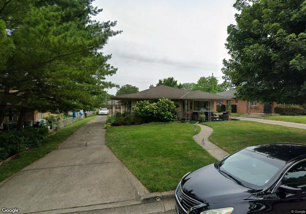 694 Fairlawn Dr unit 696, Columbus, OH 43214 - photo 1