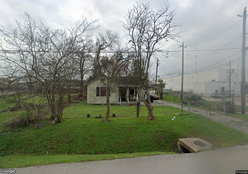 129 Riggs Rd, Houston, TX 77022 - photo 1