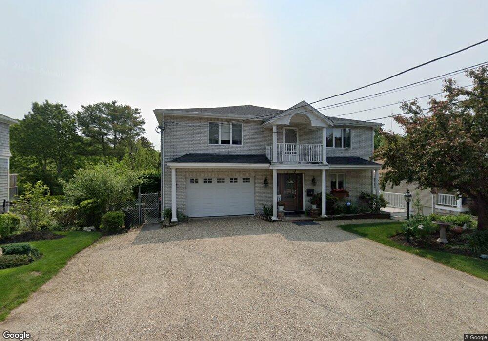 8 Connelly Ave unit 1, Swampscott, MA 01907 - photo 1