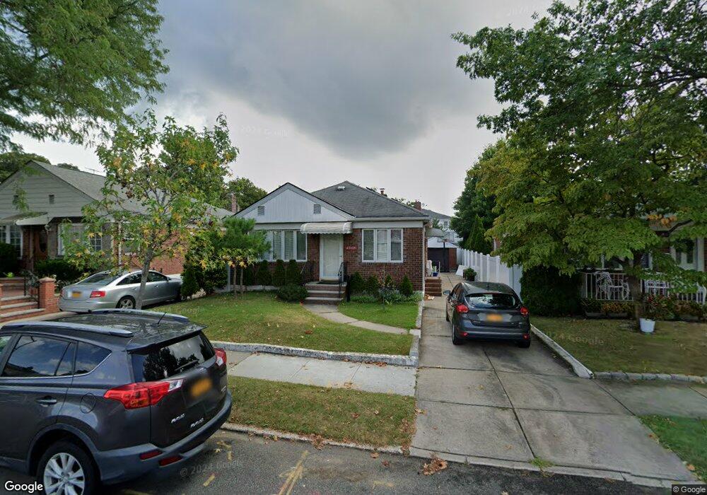 4719 168th St, Flushing, NY 11358 - photo 1