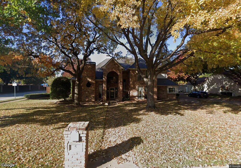 5 Country Place, Bedford, TX 76021 - photo 1