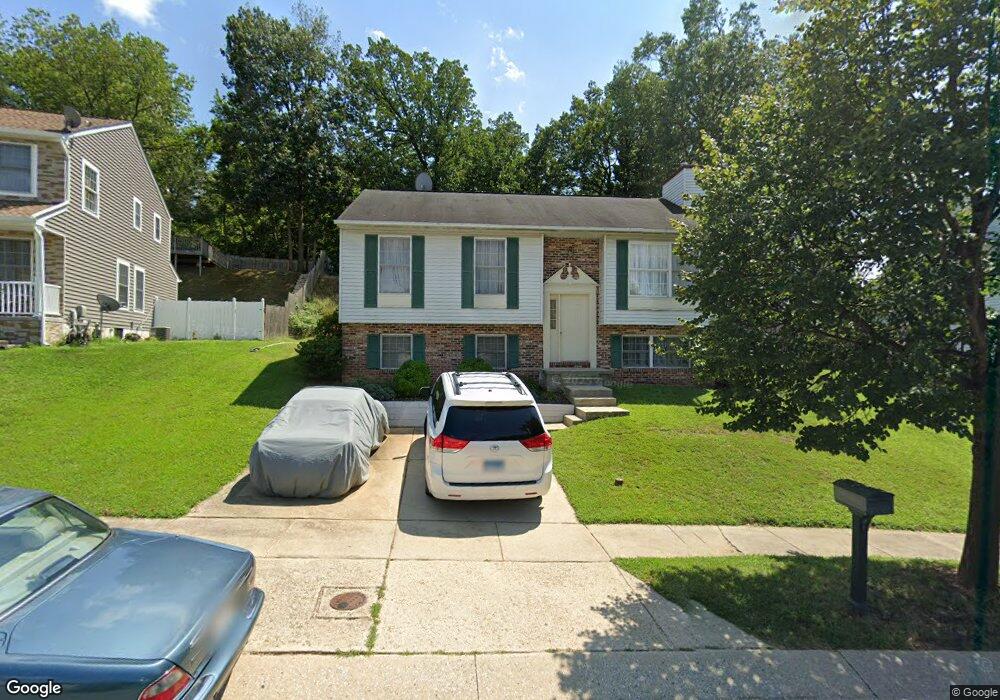 605 Sandy Ridge Dr, Glen Burnie, MD 21061 - photo 1