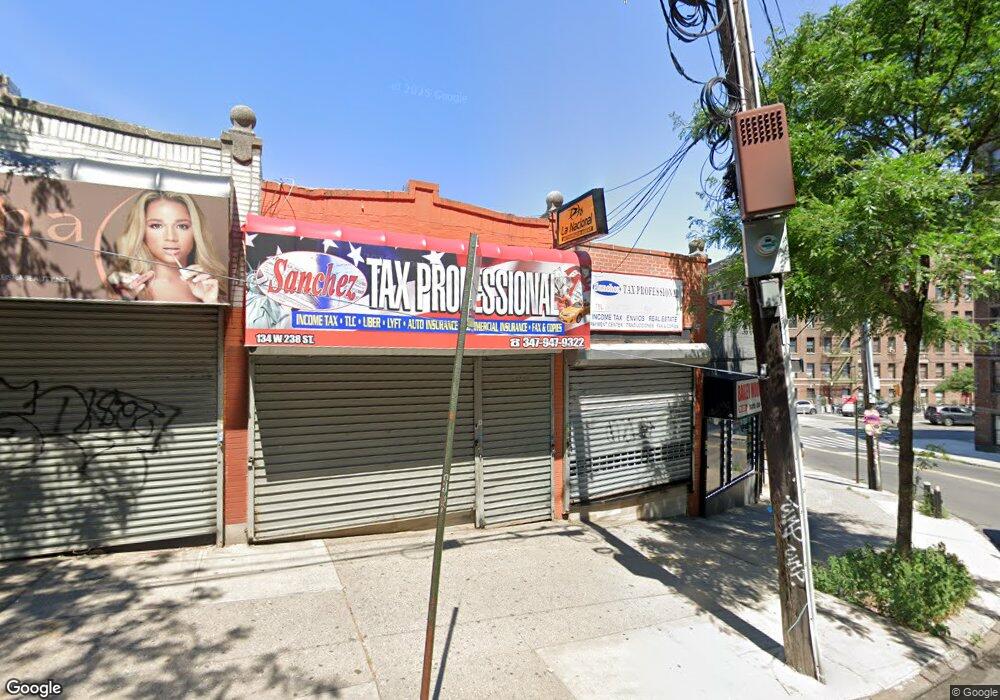 134 W 238th St, Bronx, NY 10463 - photo 1