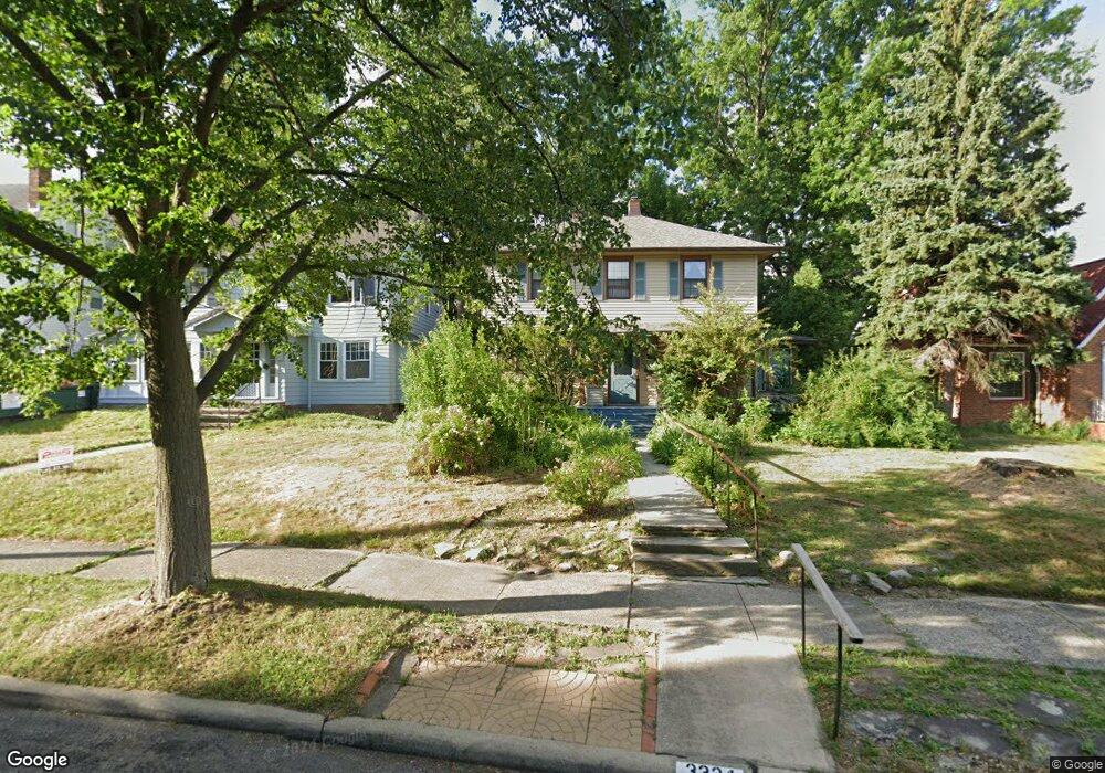 3334 Berkeley Rd, Cleveland, OH 44118 - photo 1