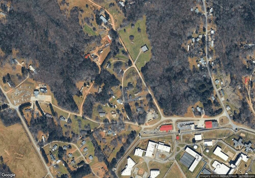 200 Shore Cir, Alto, GA 30510 - photo 1