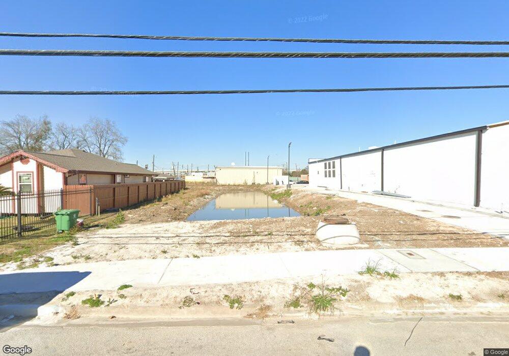 7219 Fairway Dr, Houston, TX 77087 - photo 1