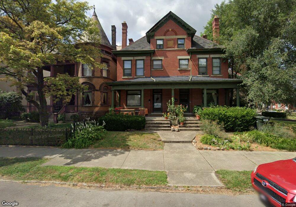 799 Dennison Ave unit 801, Columbus, OH 43215 - photo 1