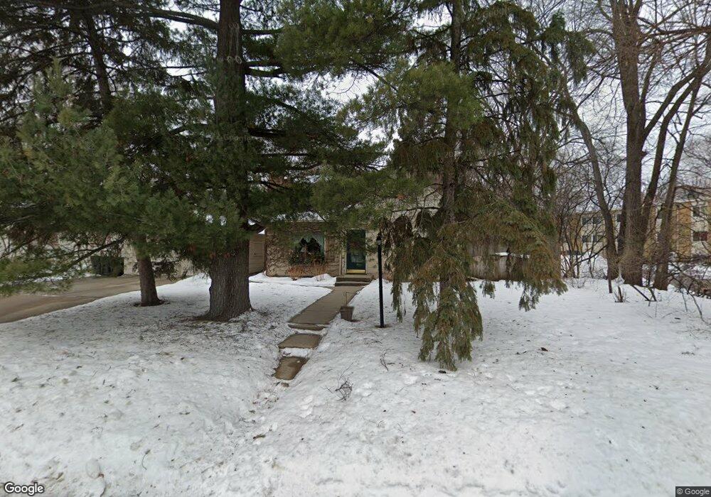 8424 Fremont Ave S, Bloomington, MN 55420 - photo 1