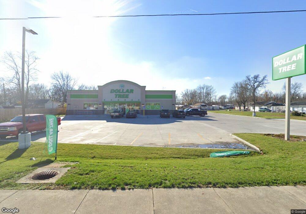 587 W Main St, Austin, IN 47102 - photo 1