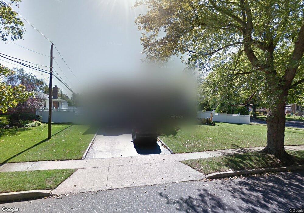 2 Plowboy Path, ComMacK, NY 11725 - photo 1