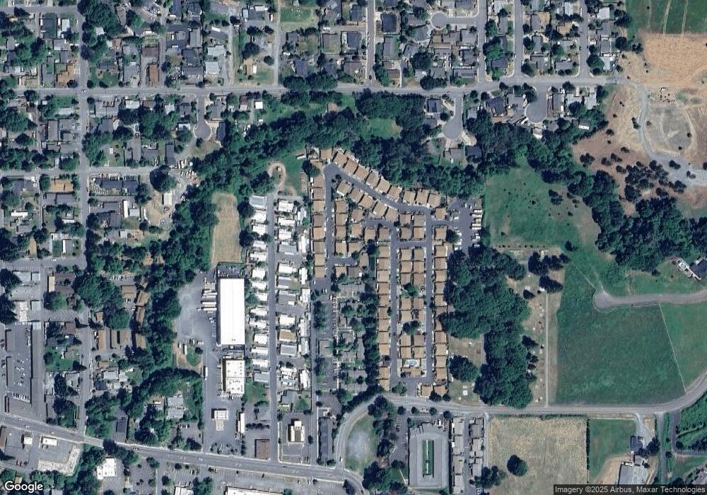 103 Rogue Ct, Rogue River, OR 97537 - photo 1