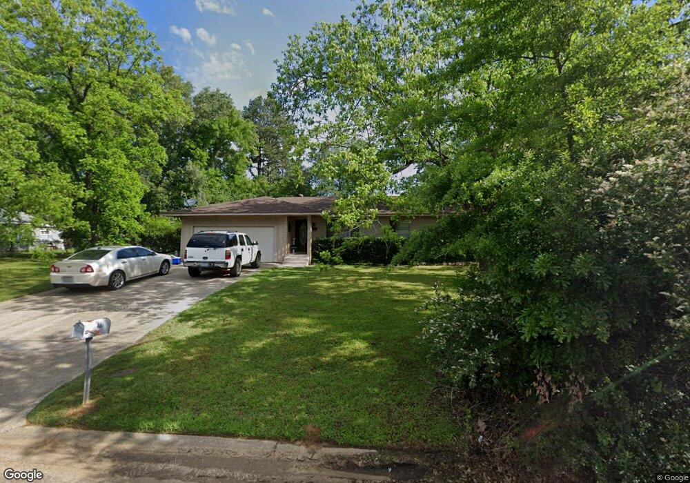 407 Highland Dr, Kilgore, TX 75662 - photo 1