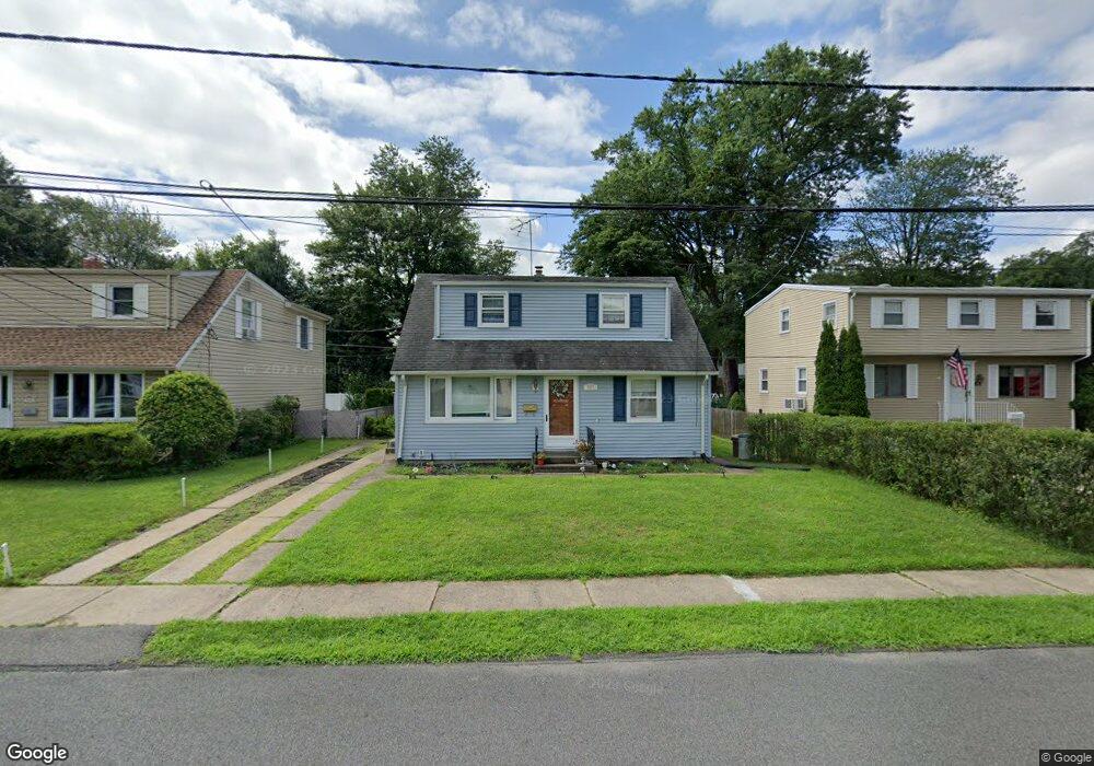 527 Hermann Ave, Rivervale, NJ 07675 - photo 1