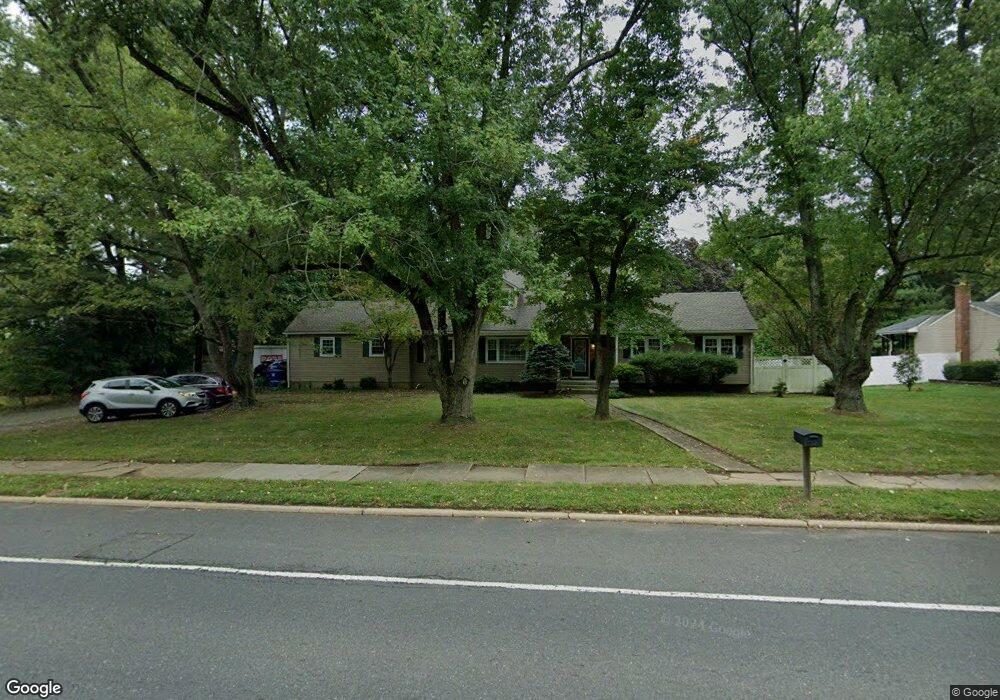 851 Middletown Lincroft Rd, Middletown, NJ 07748 - photo 1