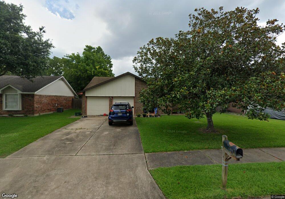 16615 Hibiscus Ln, Friendswood, TX 77546 - photo 1