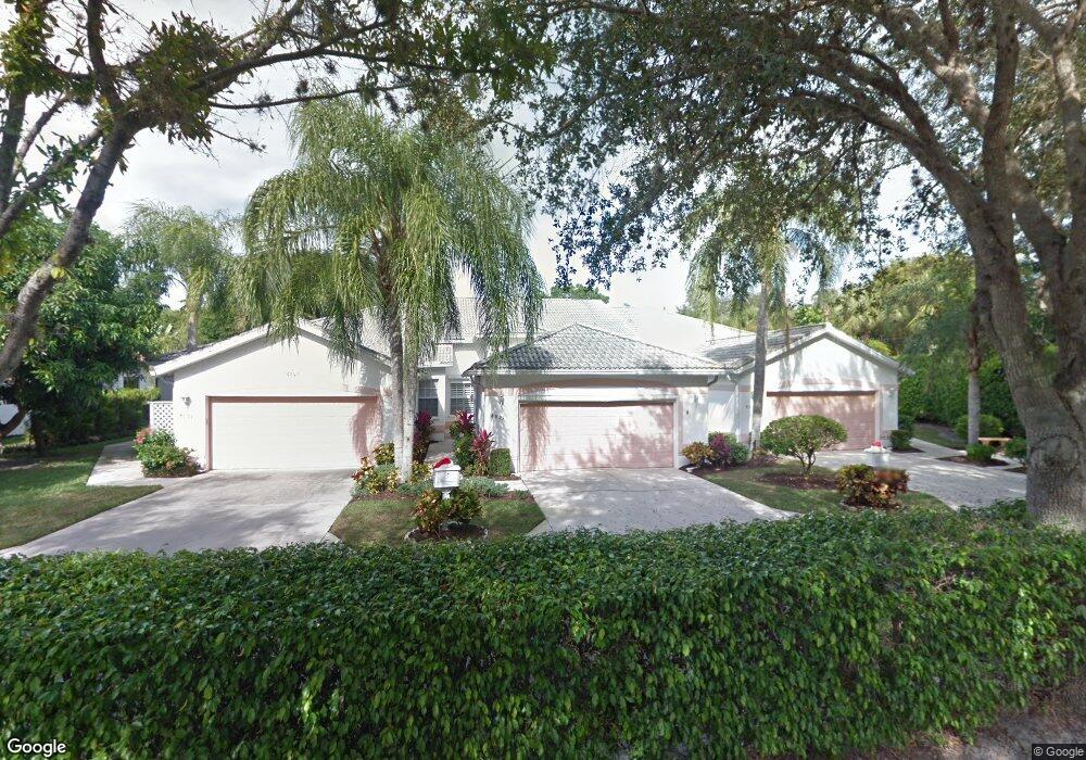 4892 W Boulevard Ct unit 2, Naples, FL 34103 - photo 1