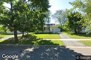2701 Iroquois Rd, Waukegan, IL 60087