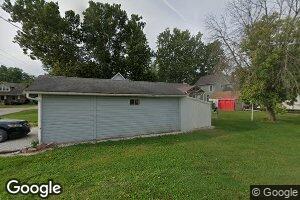 110 W 2nd St, Wayland, IA 52654